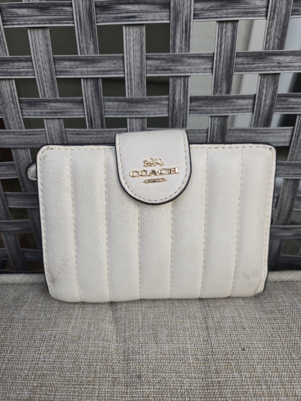 Coach Medium Corner Zip Wallet - Picture 9 of 15